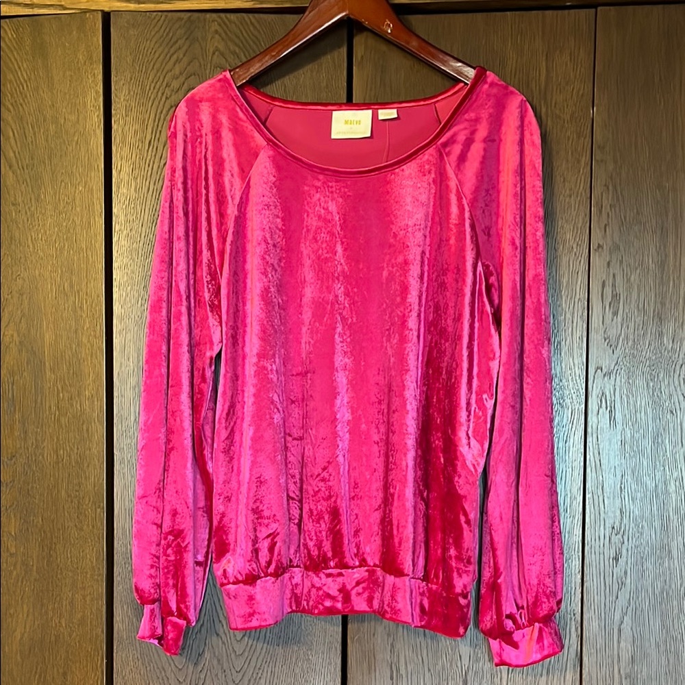 Women's Pink Velvet Top
